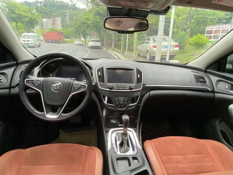 广州16年别克君威9