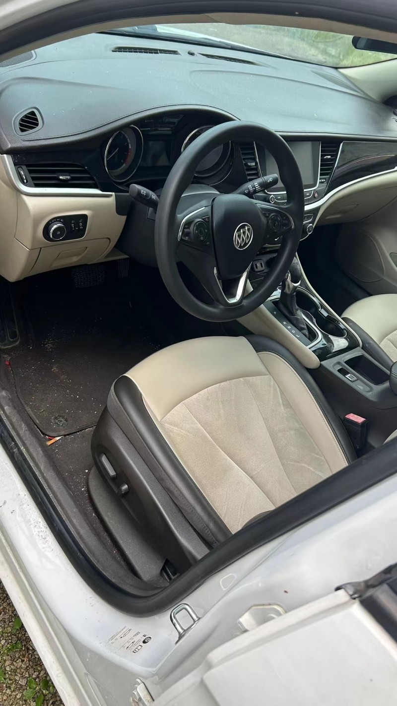 广州17年别克威朗3