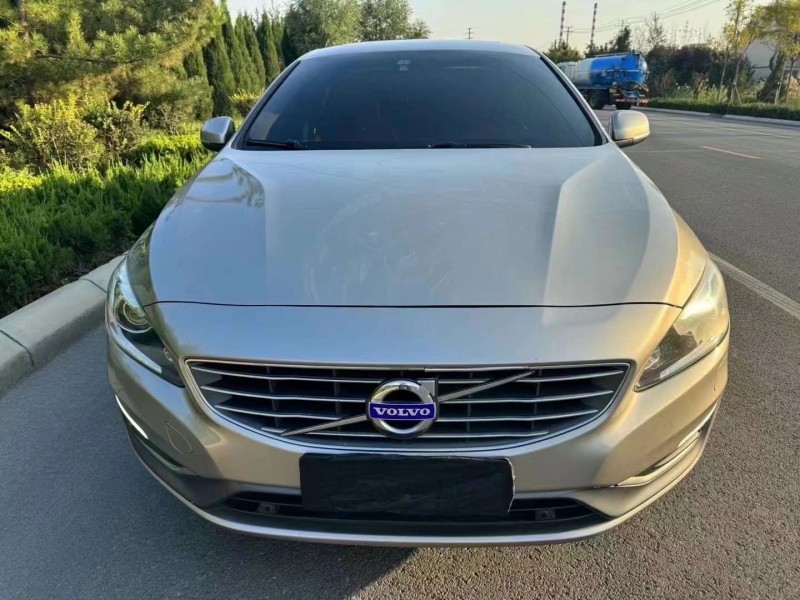 济宁15年沃尔沃S60L1