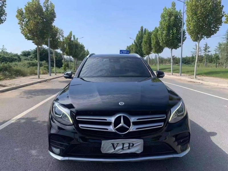 郑州17年奔驰GLC1