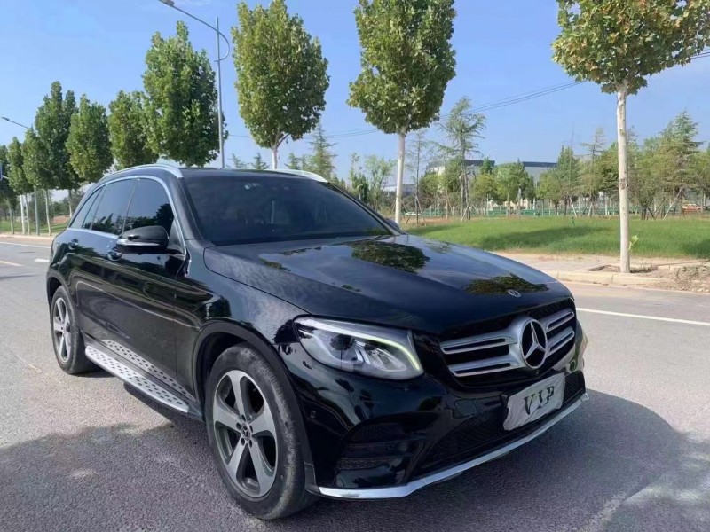 郑州17年奔驰GLC2