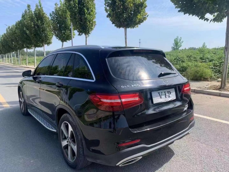 郑州17年奔驰GLC7