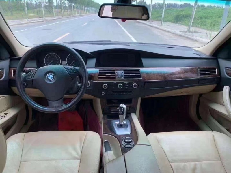 郑州10年宝马5系5