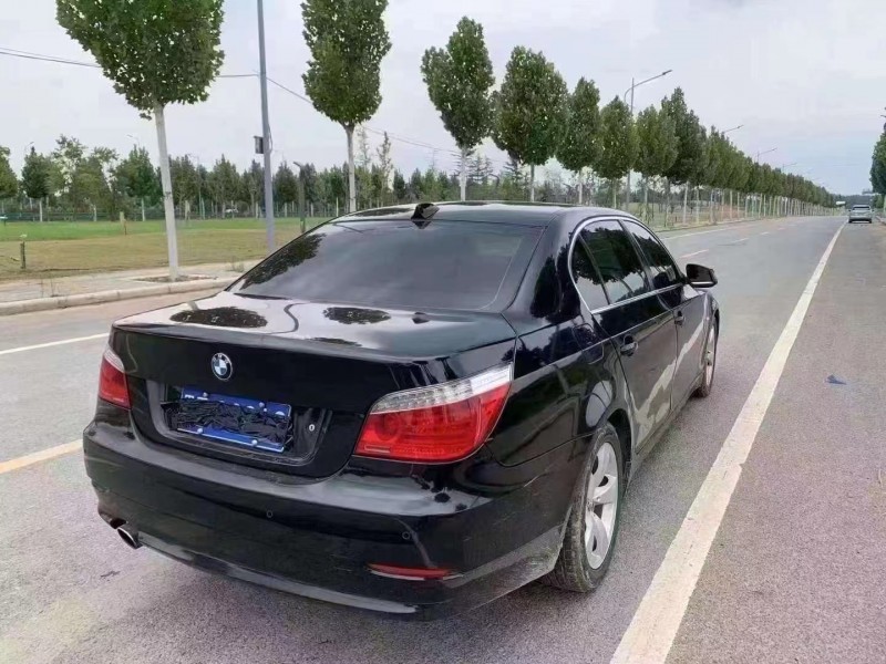 郑州10年宝马5系8