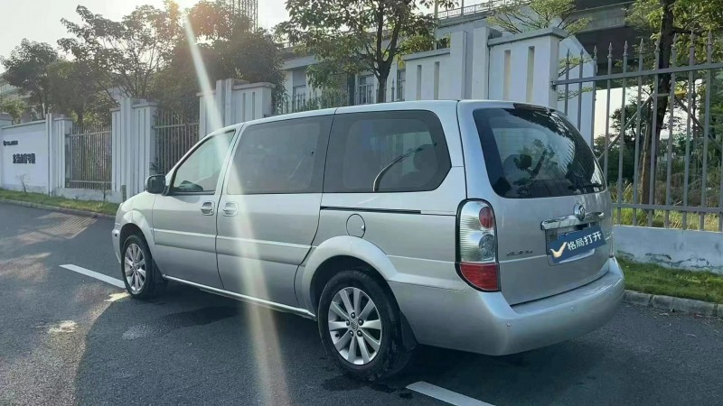 东莞15年别克GL88