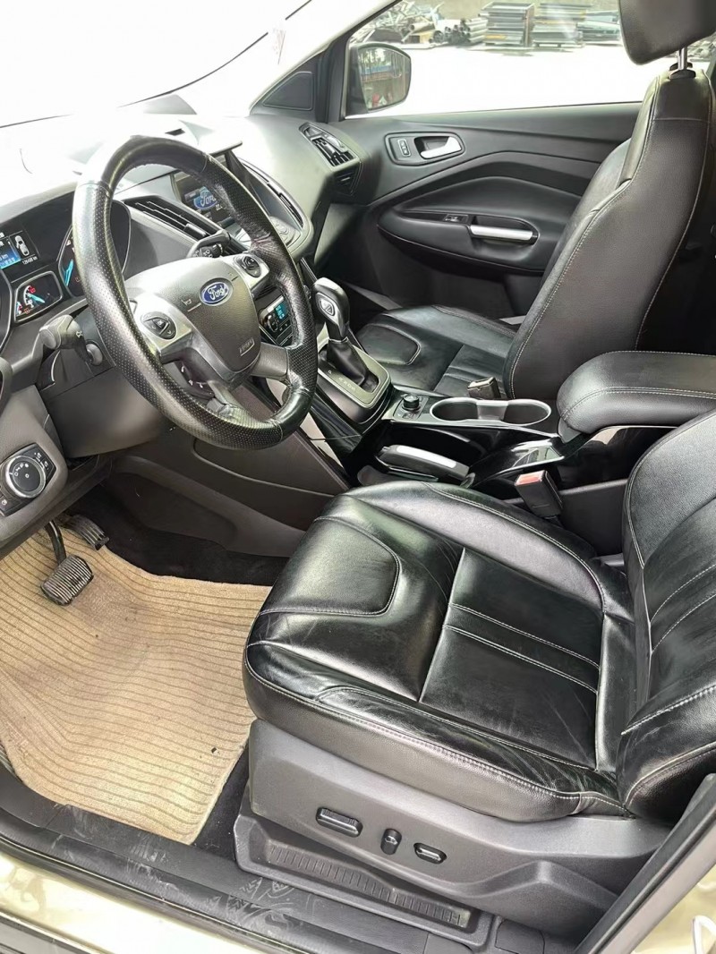 徐州15年福特翼虎8