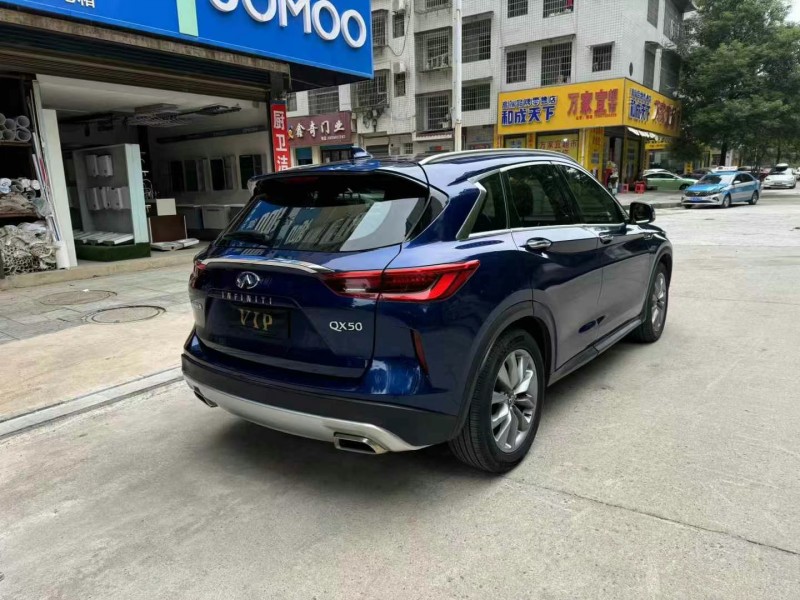 岳陽20年英菲尼迪QX505