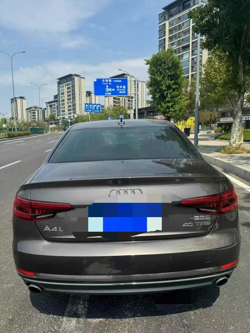 重庆17年奥迪A4L4