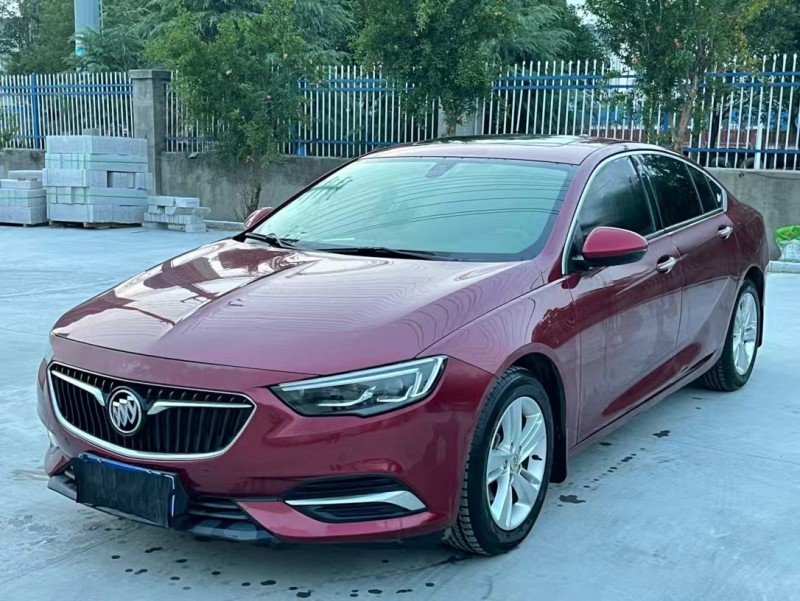 徐州17年别克君威3