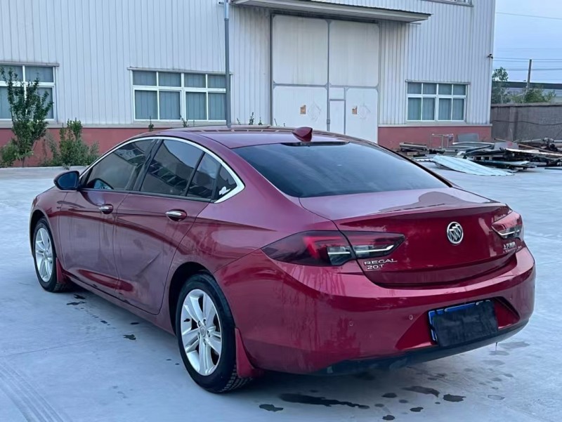 徐州17年别克君威4