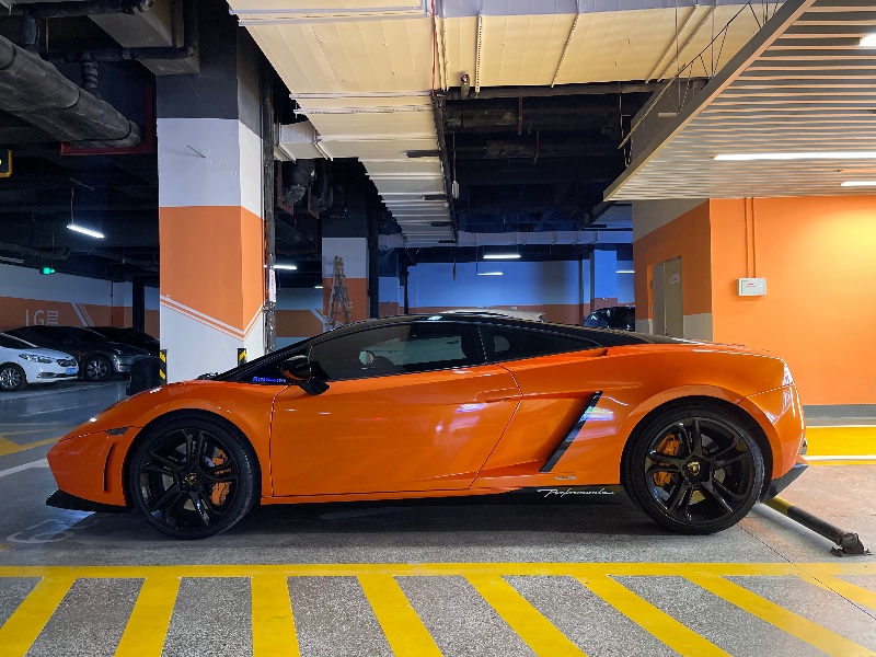 烏魯木齊12年蘭博基尼Gallardo4
