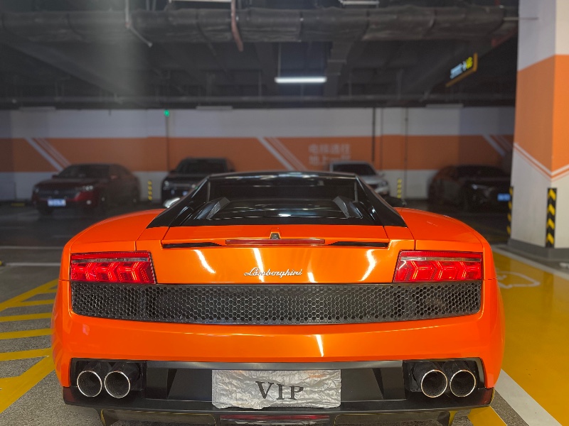 烏魯木齊12年蘭博基尼Gallardo8