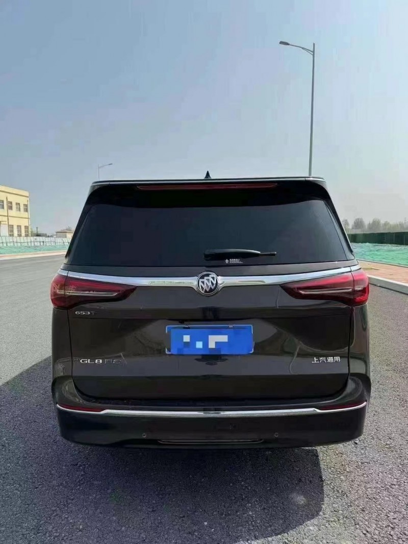 青岛22年别克GL89