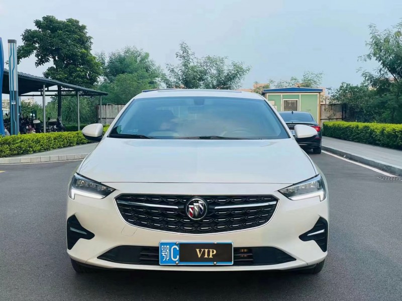 东莞22年别克君威1