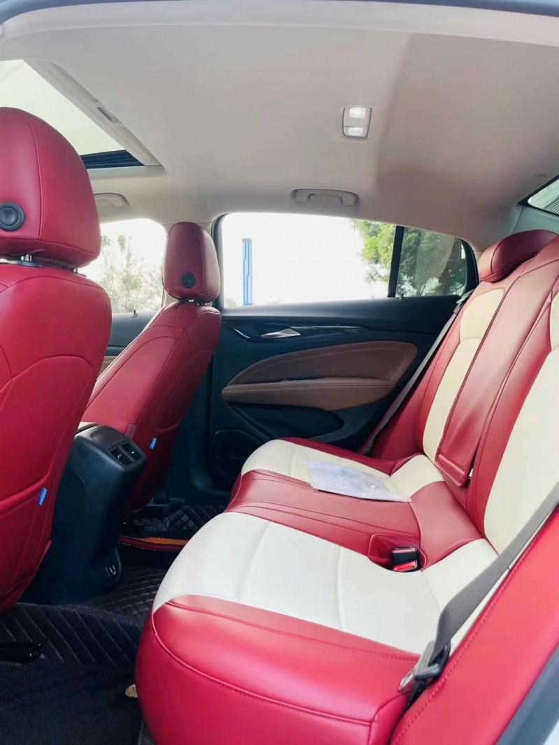 东莞22年别克君威4