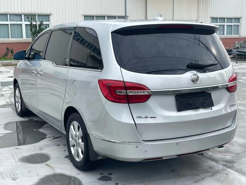 徐州16年别克GL84