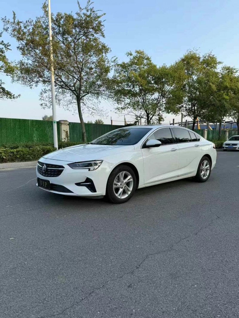 徐州21年别克君威2