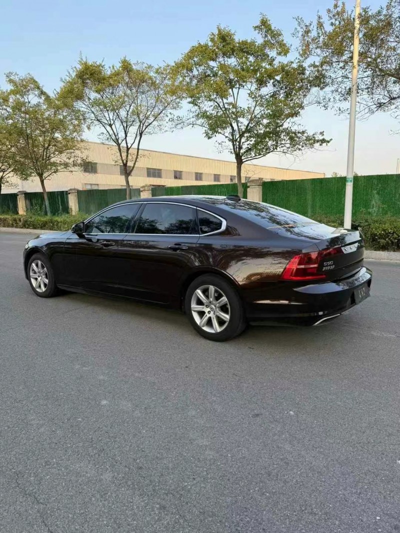 徐州18年沃尔沃S905