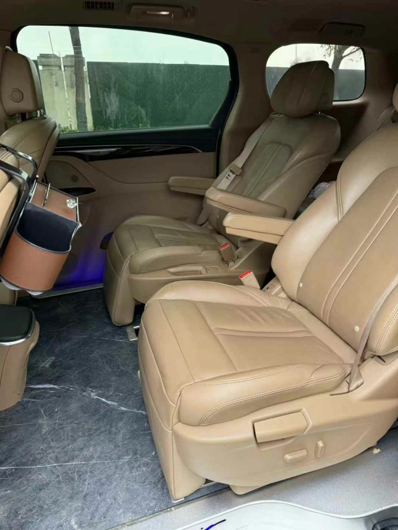 宿迁19年别克GL87