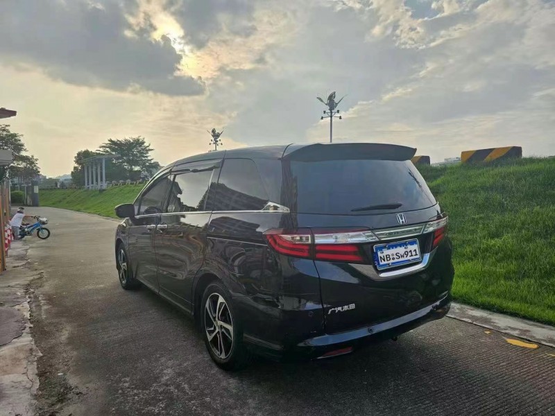 广州14年本田奥德赛8