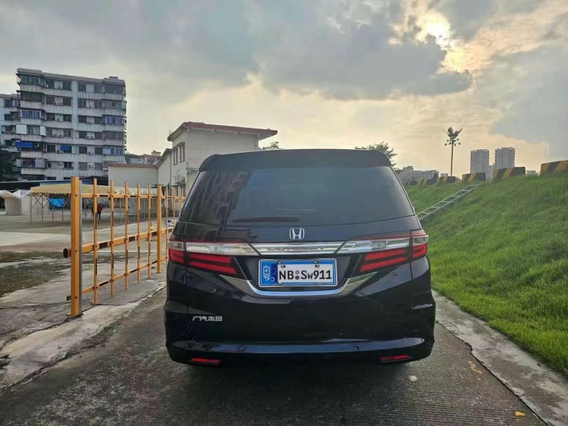 广州14年本田奥德赛9