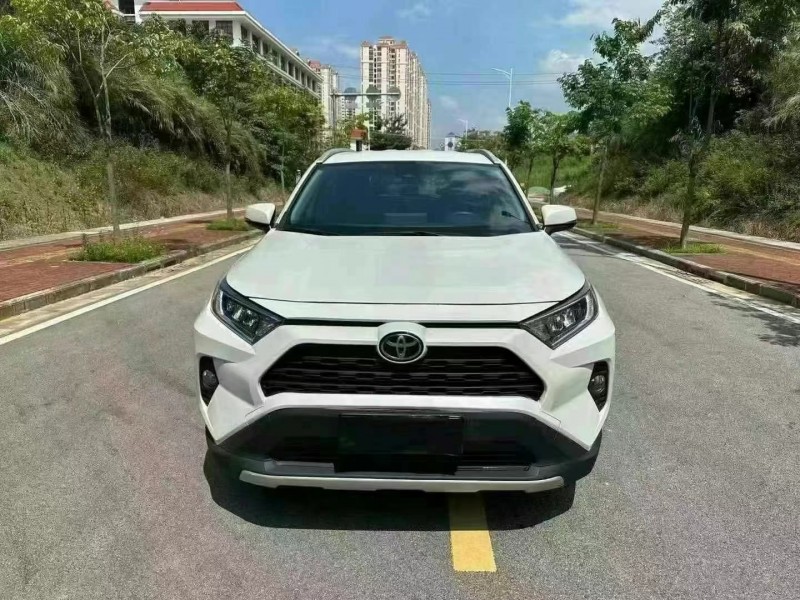 北海21年豐田RAV4榮放1