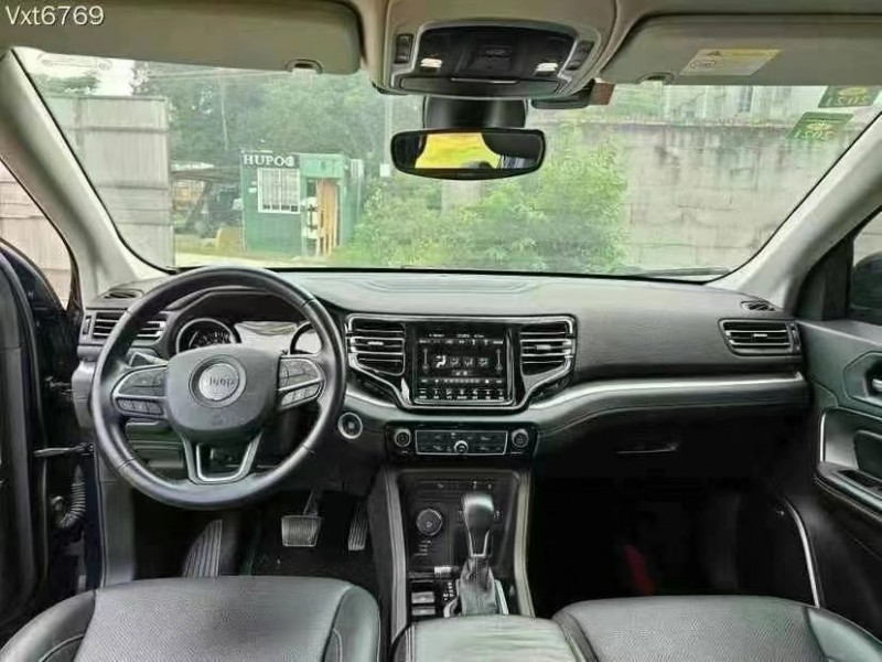 深圳19年Jeep指挥官6