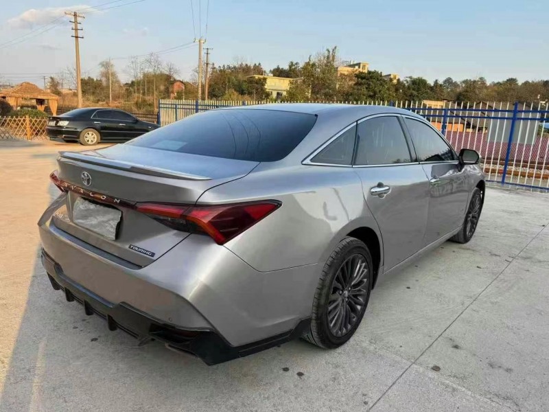 邵阳20年丰田亚洲龙5