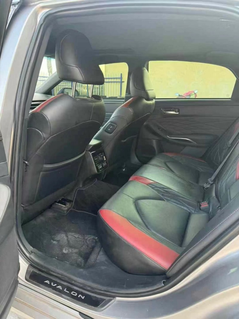 邵阳20年丰田亚洲龙8