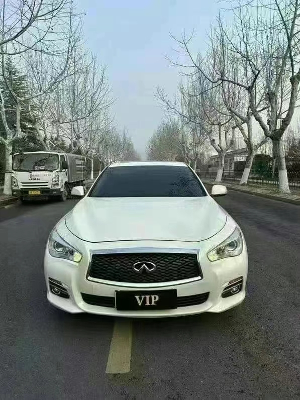 宿遷17年英菲尼迪Q50L1