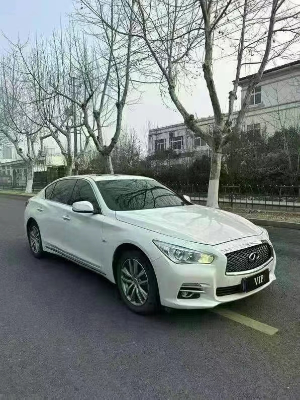 宿遷17年英菲尼迪Q50L3