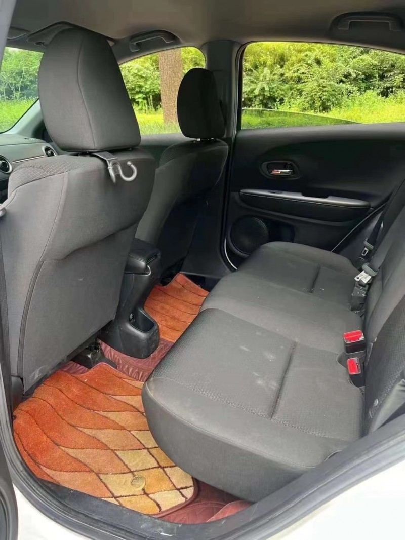 济宁21年本田XRV9