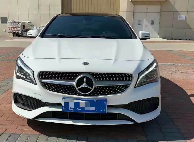 济南18年奔驰CLA1