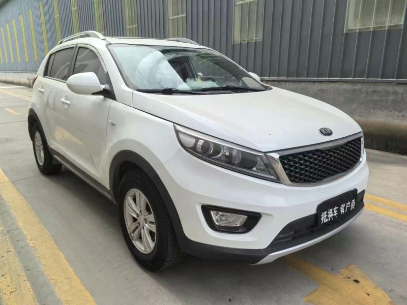 保定16年起亚智跑3