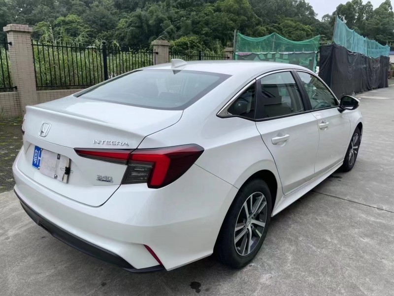 江门23年本田型格8