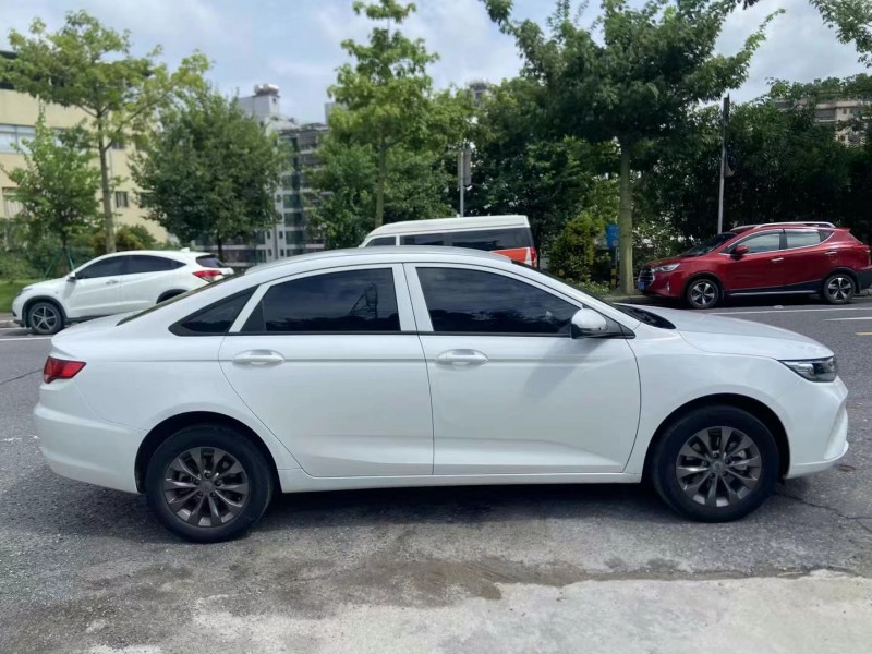 广州23年吉利帝豪EV4
