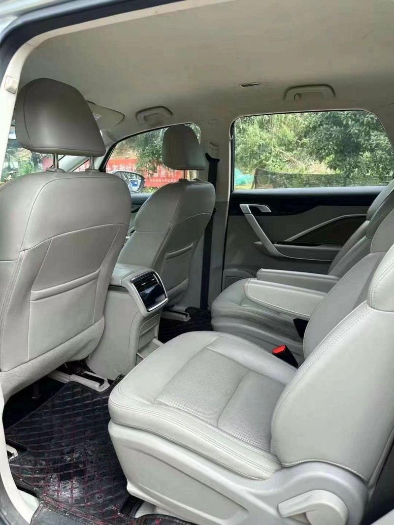 潍坊20年吉利嘉际5