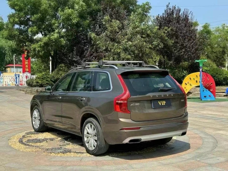 青岛16年沃尔沃XC904