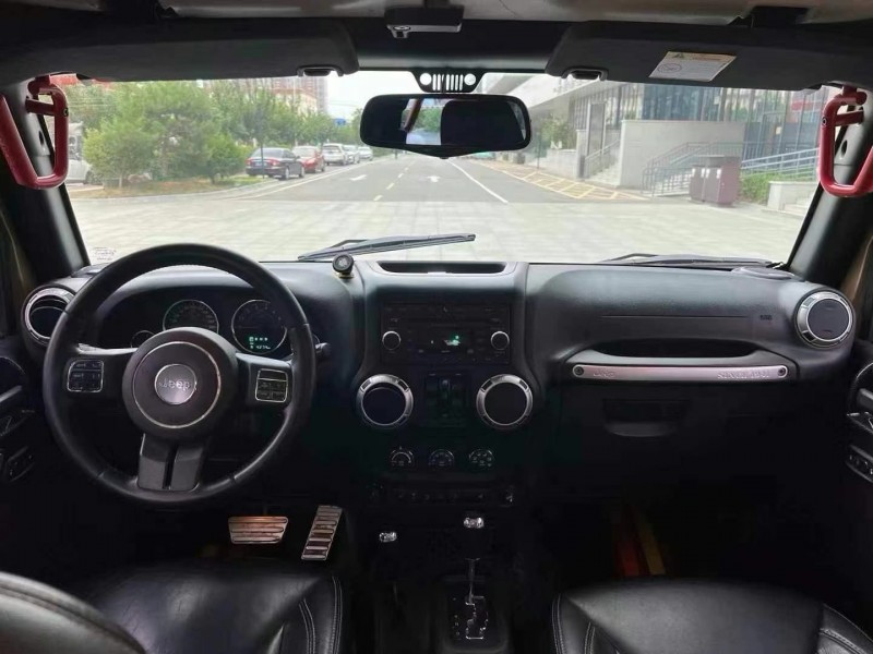 菏泽15年Jeep牧马人5