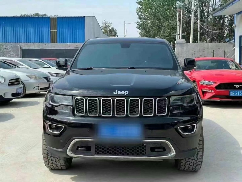 菏泽17年Jeep大切诺基1