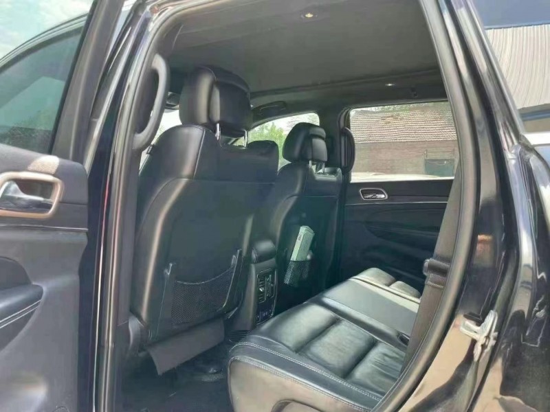 菏泽17年Jeep大切诺基5