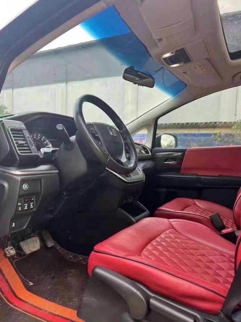 菏泽18年本田艾力绅8