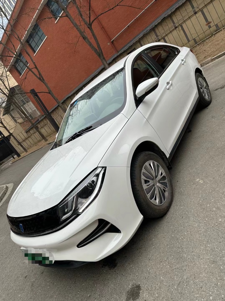 成都23年东风S60EV2