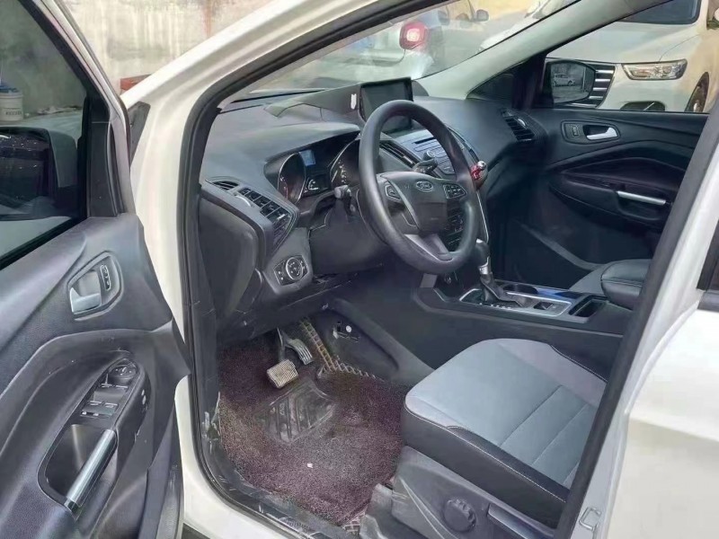 菏泽17年福特翼虎4