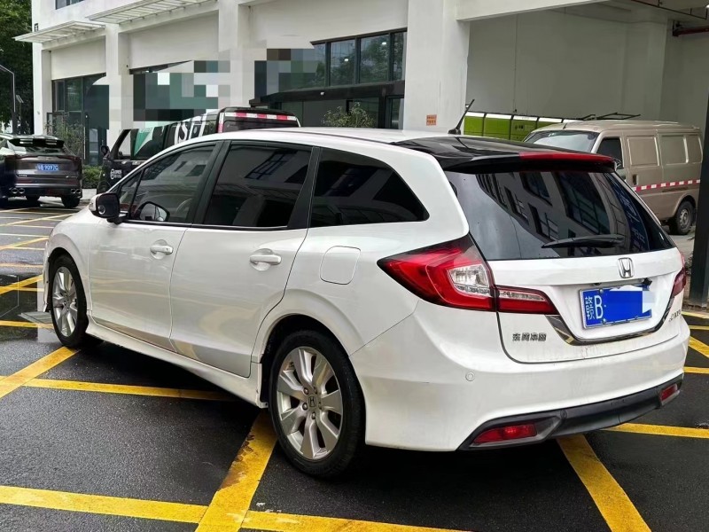 深圳16年本田杰德5