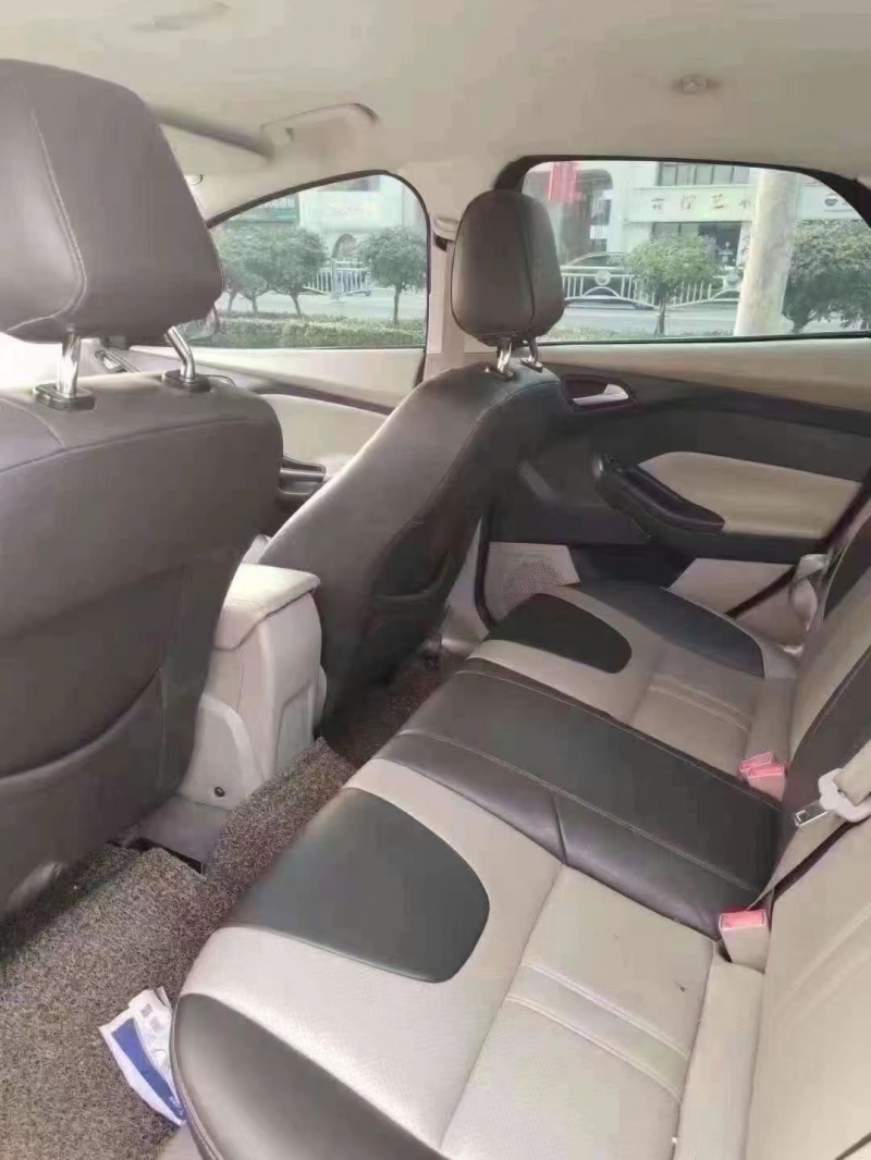 菏泽15年福特福克斯6