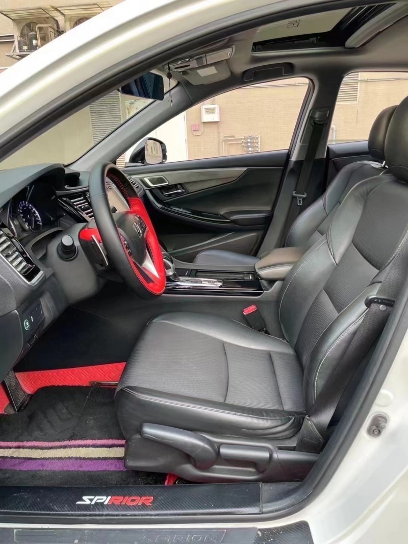 江门18年本田思铂睿4