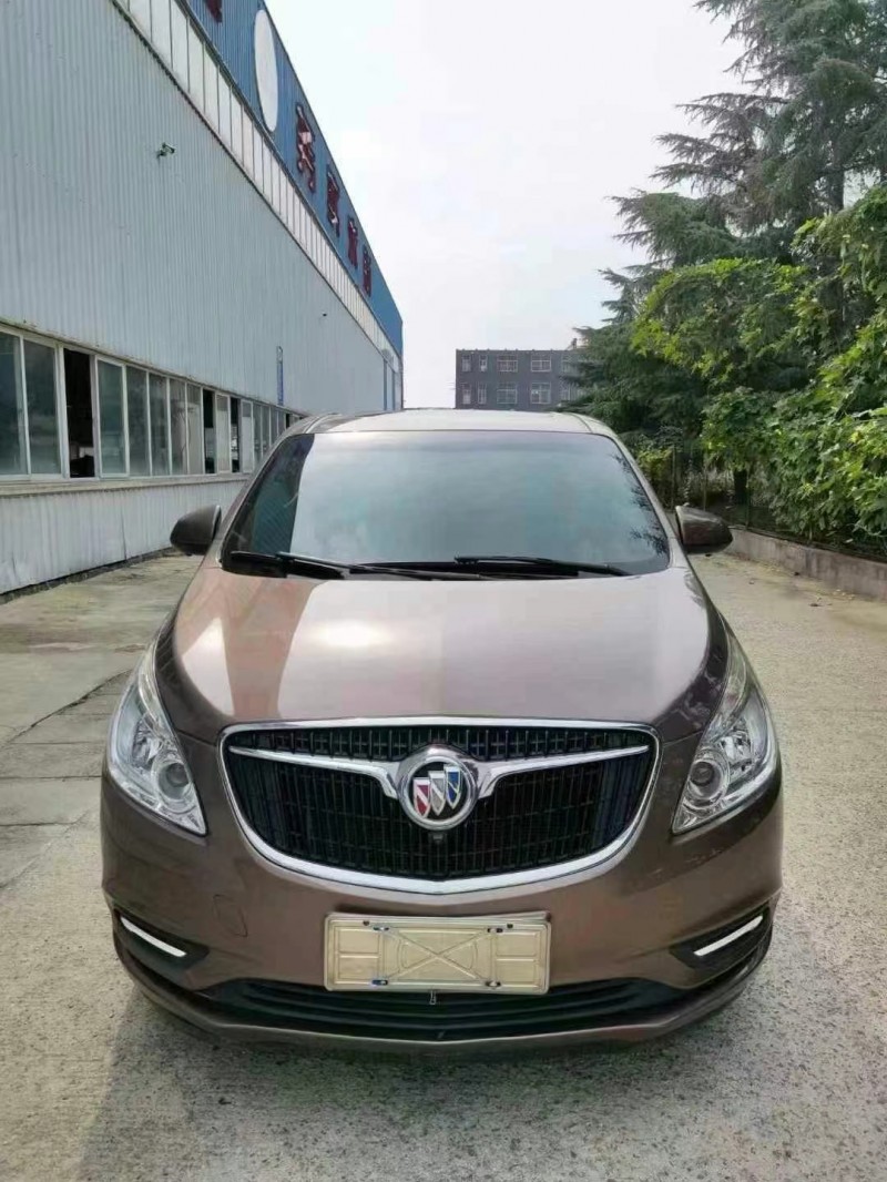 济宁19年别克GL81