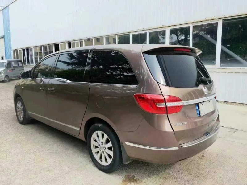 济宁19年别克GL88