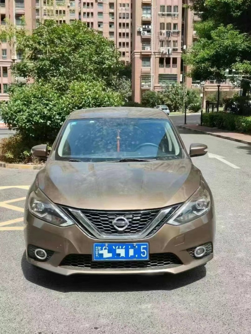 贛州18年日產軒逸1